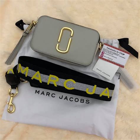 marc jacobs camera bag fake|marc jacobs camera bag used.